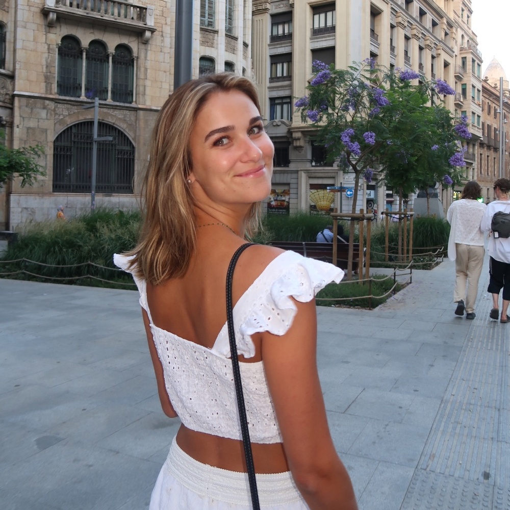 Meet your Posher, Anabel